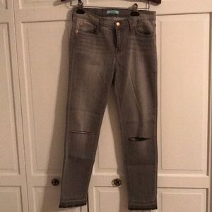 Beautiful distressed grey skinnies